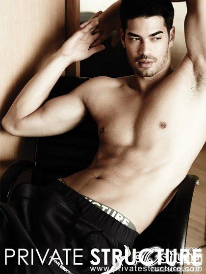 Retrospective images of Private Structure&rsquo;s campaign : Part I : HQ images