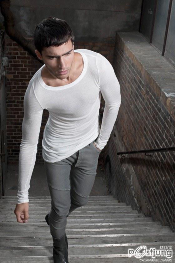 Arthur Sales & Mario Loncarski for Geil Magazine