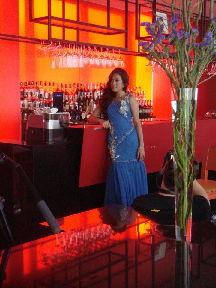 นางสาวไทยปี 2555 ถ่ายแบบนิตยสาร STAR FASHION ฉบับเดือนตุลาคม