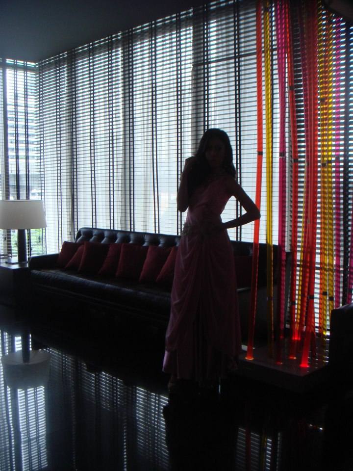 นางสาวไทยปี 2555 ถ่ายแบบนิตยสาร STAR FASHION ฉบับเดือนตุลาคม