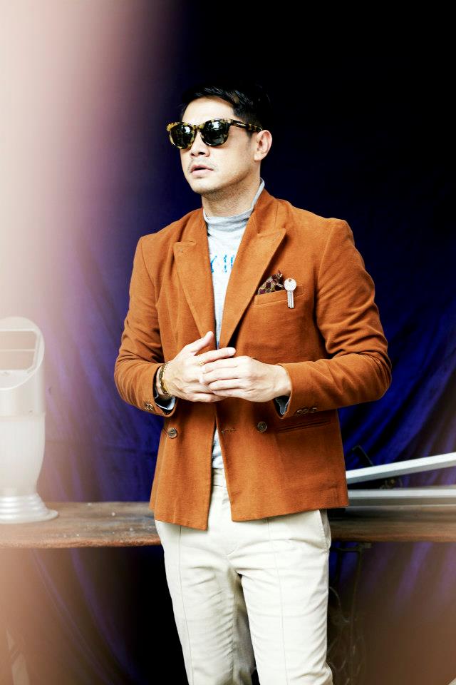 เต๋า-สมชาย เข็มกลัด @ CHEEZE LOOKER vol.2 no.23 October 2012