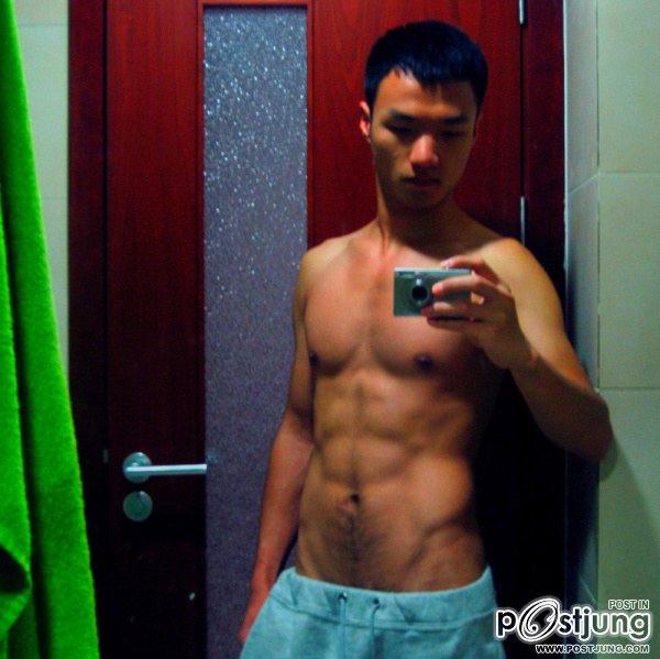 อาตี๋หล่อเซ็กซี่ 03