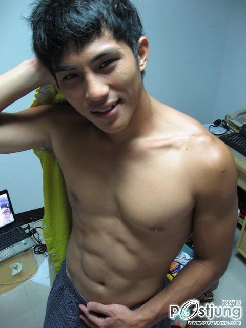 หนุ่มอินโดนีเซียน่าฟัด 04