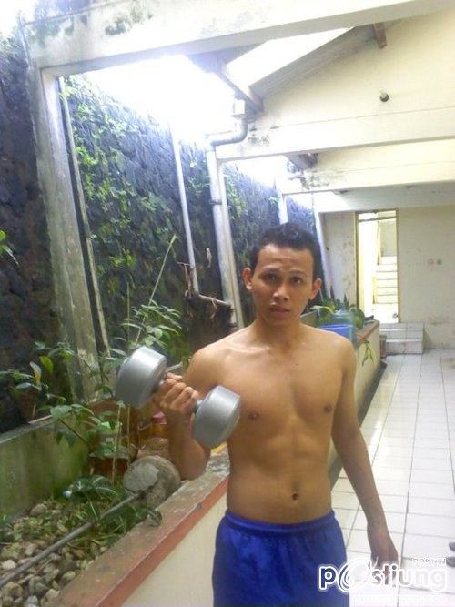 หนุ่มอินโดนีเซียน่าฟัด 04