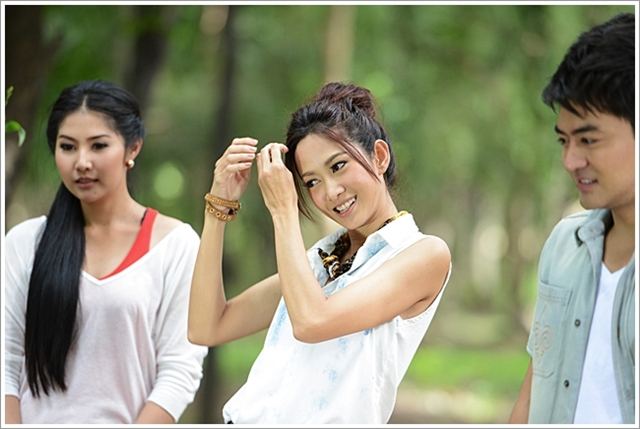 ฉากหวานๆของยุ้ย จีรนันท์ ทั้งในจอและนอกจอ ป่านางเสือ