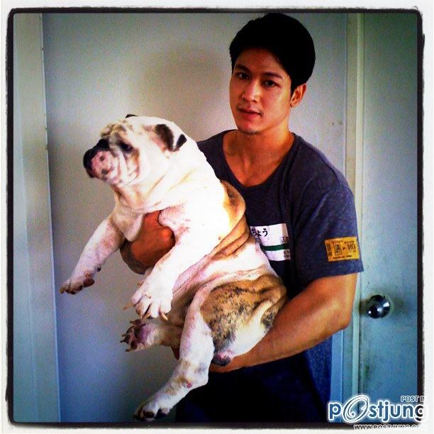 จัดเต็มกับตี๋สุดล่ำ โน้ต นพพร จาก instagram