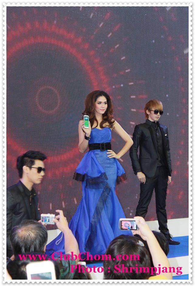 ชมพู่ อารยา ในงานThailand Mobile Expo @ ศูนย์ประชุมแห่งชาติสิริกิติ์