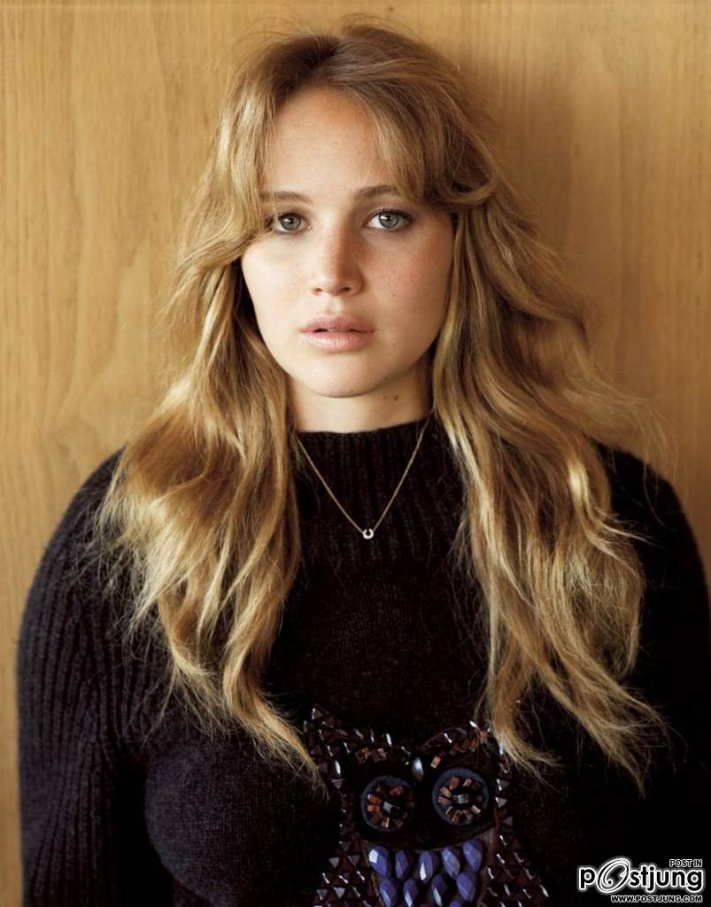 Jennifer Lawrence @ Vogue UK November 2012