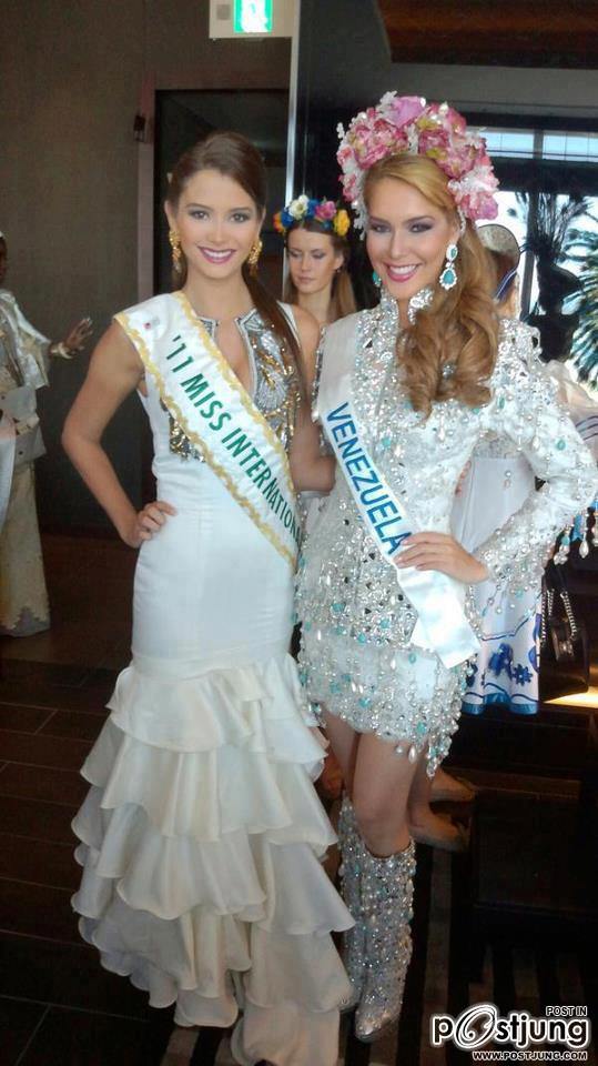 เป๊ะสุดๆ Miss Venezuela International 2012
