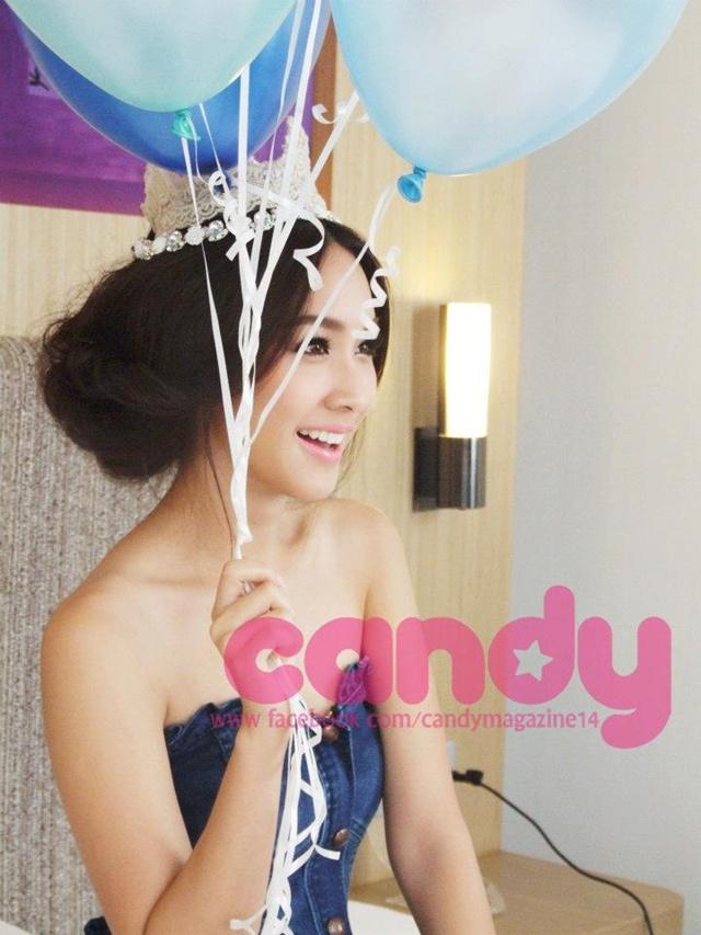 มิน-พีชญา @ CANDY no.93 October 2012