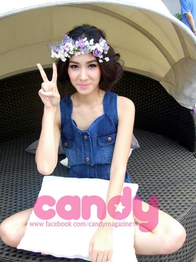 มิน-พีชญา @ CANDY no.93 October 2012