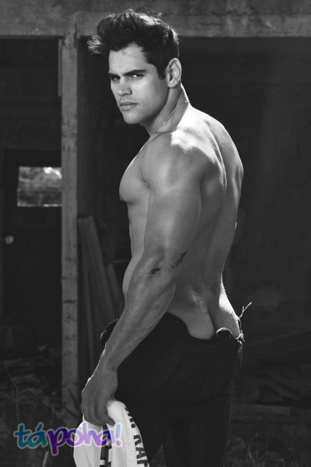 Rafael Costa @ T&aacute; Poha Magazine October 2012