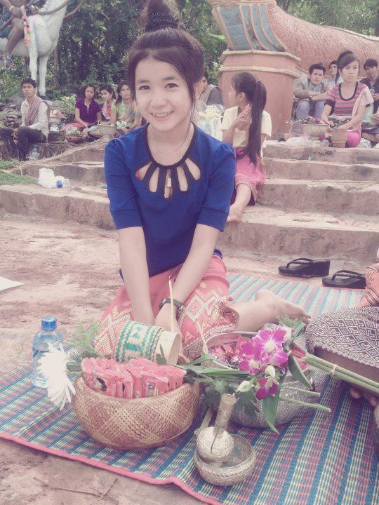 สาวลาว #3