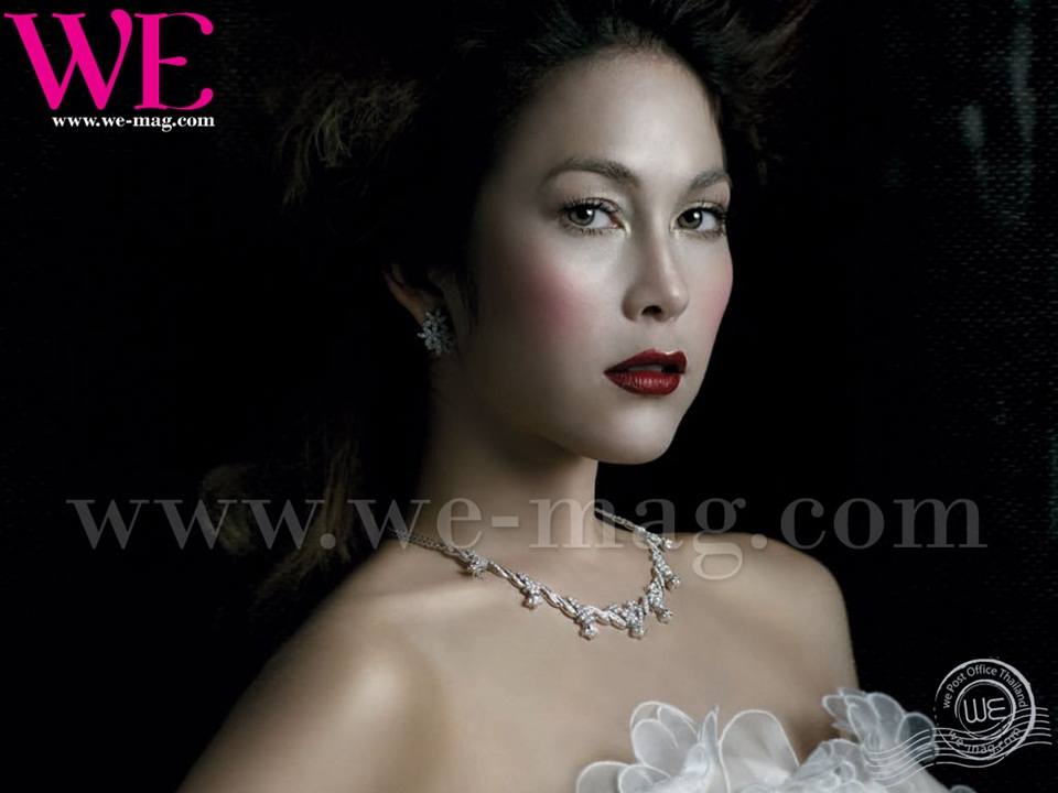 พอลล่า เทเลอร์ @ WE vol.9 no.102 October 2012