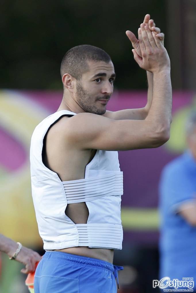 ฟินจริงๆกับนักเตะ