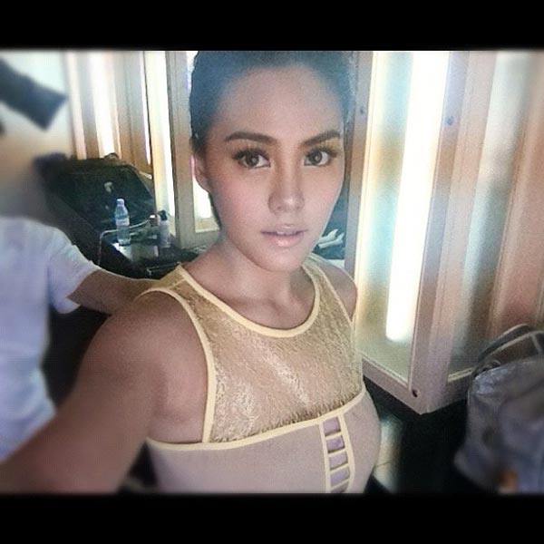 ดิว อริสรา เมิน คนทัก ทำหน้าเหมือน เจนี่