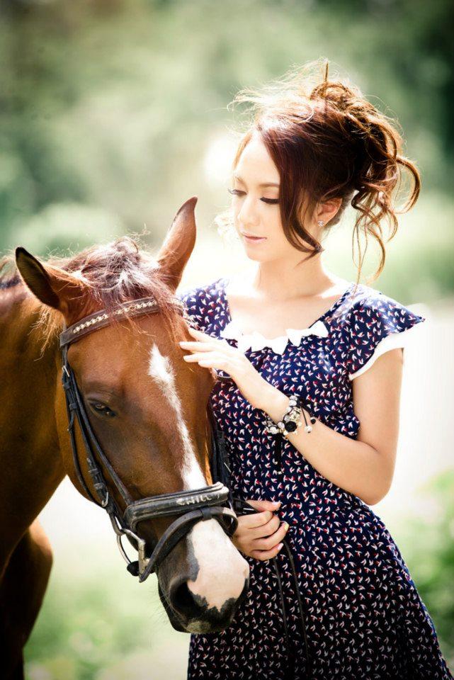 หญิง-กัญญาพัชญ์ @ SWEETY no.23 October 2012