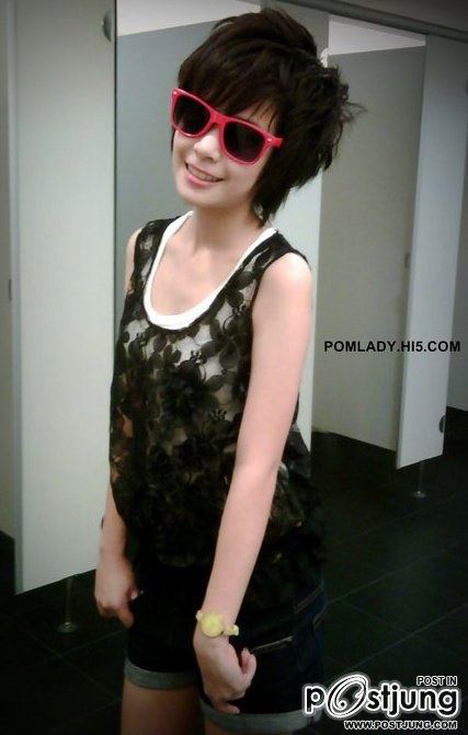 สาวน่ารักก มากเบยย ><