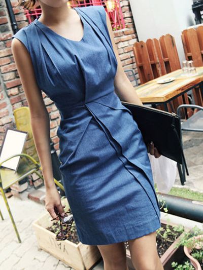 แฟชั่น ชุดเดรสยีนส์เท่ ๆ ที่คอคนรักยีนส์ไม่ควรพลาด