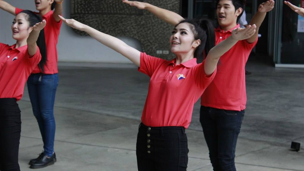 Sport day เชียร์ลีดเดอร์ ม.กรุงเทพ