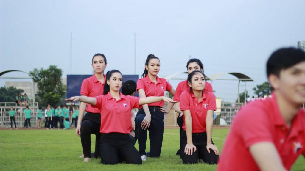 Sport day เชียร์ลีดเดอร์ ม.กรุงเทพ