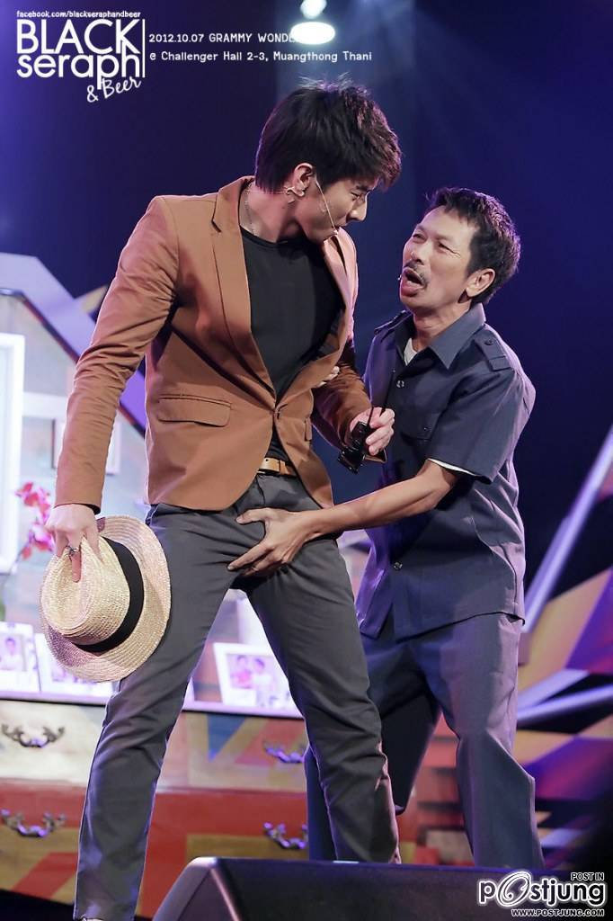โตโน่โดนจับ