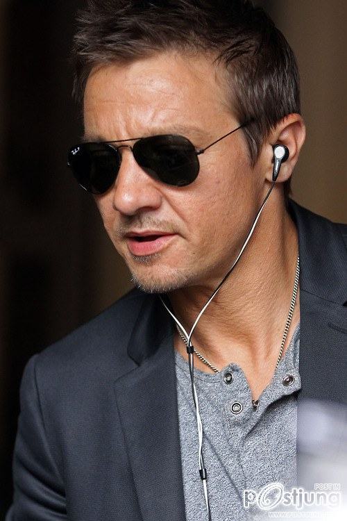 jeremy renner