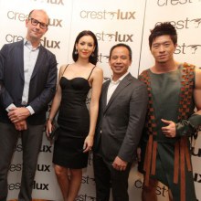 เซเล็บล้นงาน เปิดตัวแบรนด์เครื่องหนังไฮโซ CrestLux