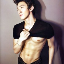 นายแบบจีนหุ่นน่า.... ซี้ด By มุตตา
