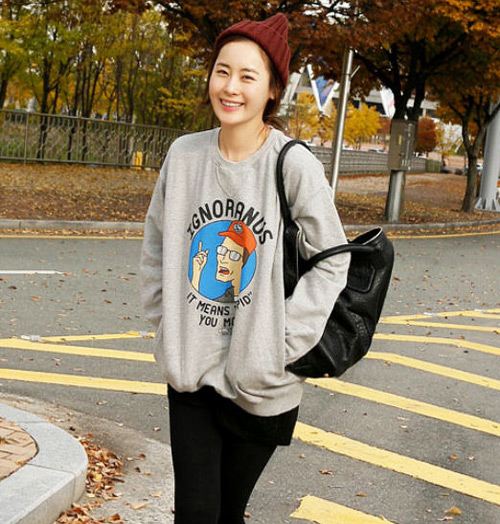 แฟชั่น เสื้อกันหนาวเริ่ดๆ ของสาว