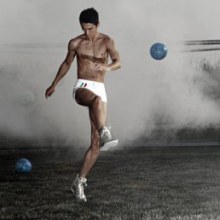 商毅 เตะบอลกันครับ