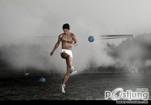 商毅 เตะบอลกันครับ