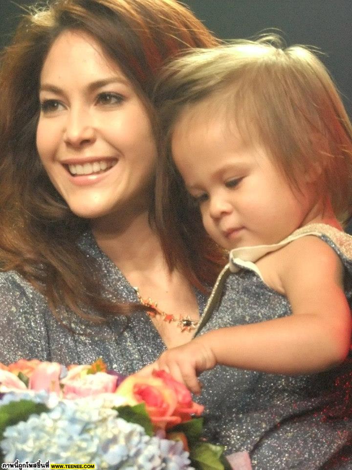 ความลับในรอยยิ้ม "พอลล่า" ความรักที่สร้างมาจากพ่อแม่