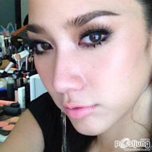 อั้ม ผู้งามเลิศ