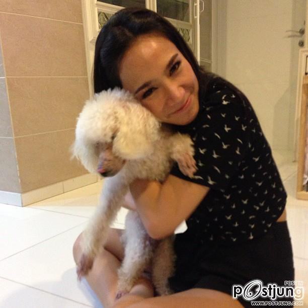 อั้ม ผู้งามเลิศ