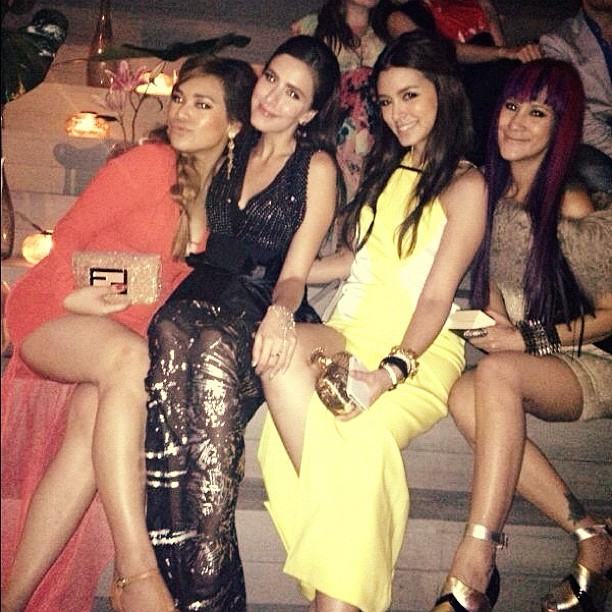 จัดเต็ม! ดาราตบเท้าร่วมงาน ELLE Fashion Week 2012