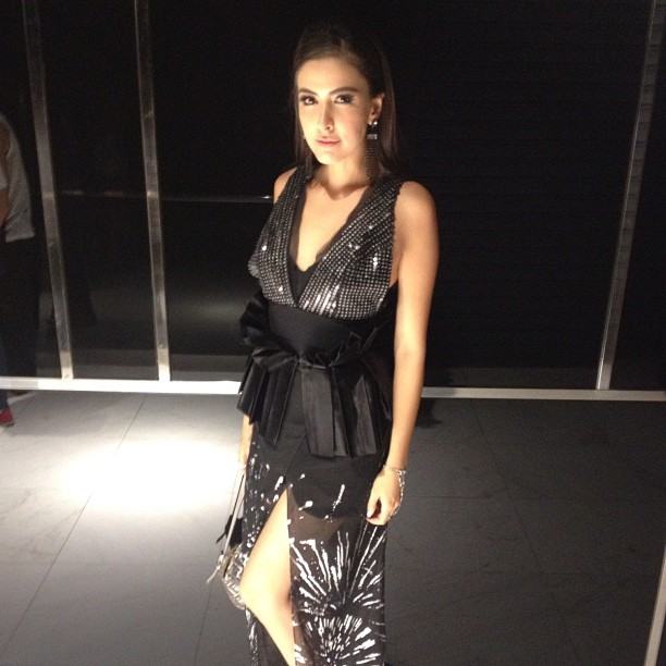 จัดเต็ม! ดาราตบเท้าร่วมงาน ELLE Fashion Week 2012