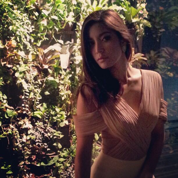 จัดเต็ม! ดาราตบเท้าร่วมงาน ELLE Fashion Week 2012