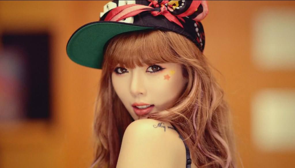 [ HYUNA ] Comeback "Melting" (เพิ่มรูป)