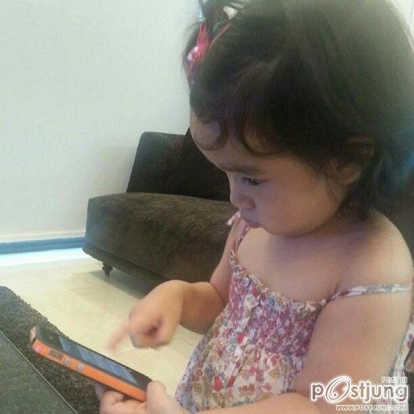 ภาพน่ารักๆของ 'น้องณดา ปุณกันต์' '