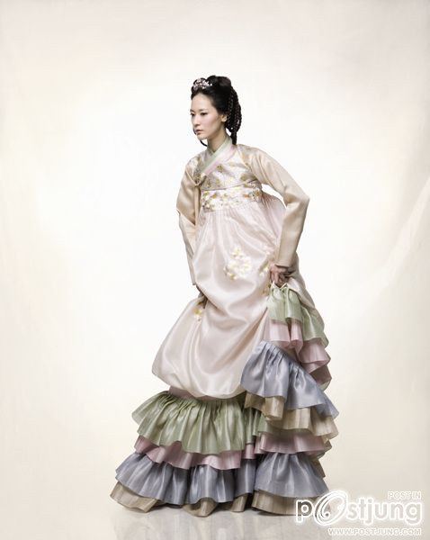 ชุดเกาหลี(ฮันบก)แบบโมเดิร์น ภาค 1 ค่ะ