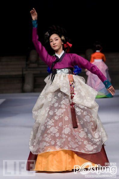 ชุดเกาหลี(ฮันบก)แบบโมเดิร์น ภาค 1 ค่ะ