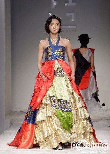 ชุดเกาหลี(ฮันบก)แบบโมเดิร์น ภาค 1 ค่ะ