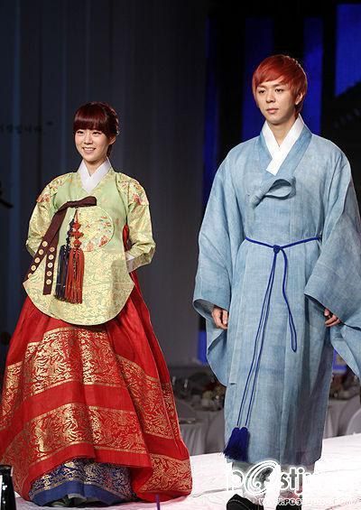 ชุดเกาหลี(ฮันบก)แบบโมเดิร์น ภาค 1 ค่ะ