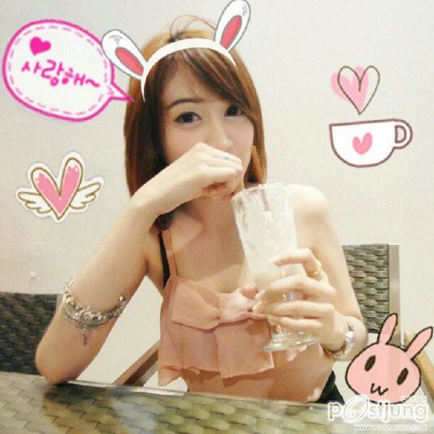 จ๊ะเอ๊ เจ้าของยอด หมื่นไลท์ ใน FB หลายคนอาจจะเคยกดติดตามเธออยู่ เธอน่ารัก !!