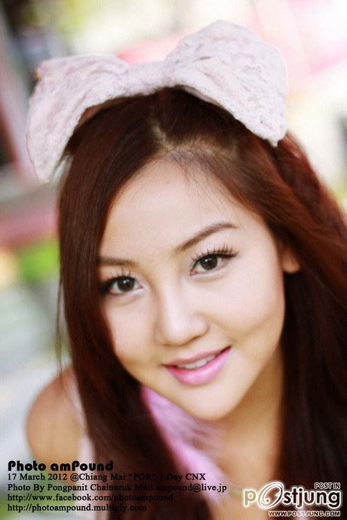 Por : Nisachol Maneechot