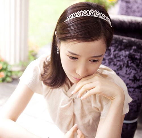 แฟชั่น ที่คาดผม เก๋ ๆ สำหรับสาวๆ