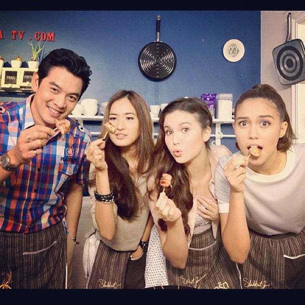 5 สาว The Sixth Sense สื่อรักสัมผัสหัวใจ