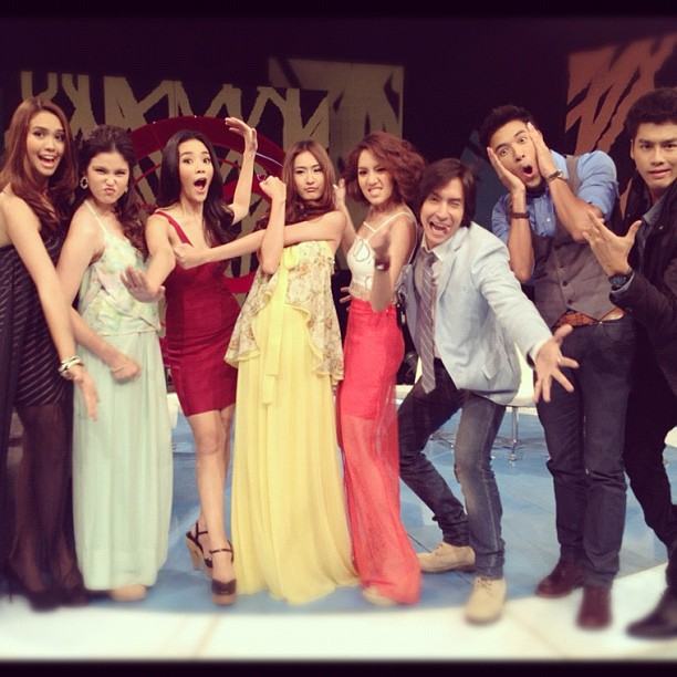 5 สาว The Sixth Sense สื่อรักสัมผัสหัวใจ