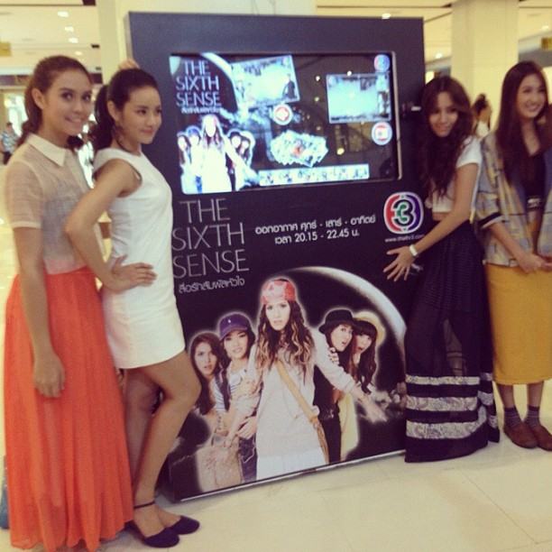 5 สาว The Sixth Sense สื่อรักสัมผัสหัวใจ